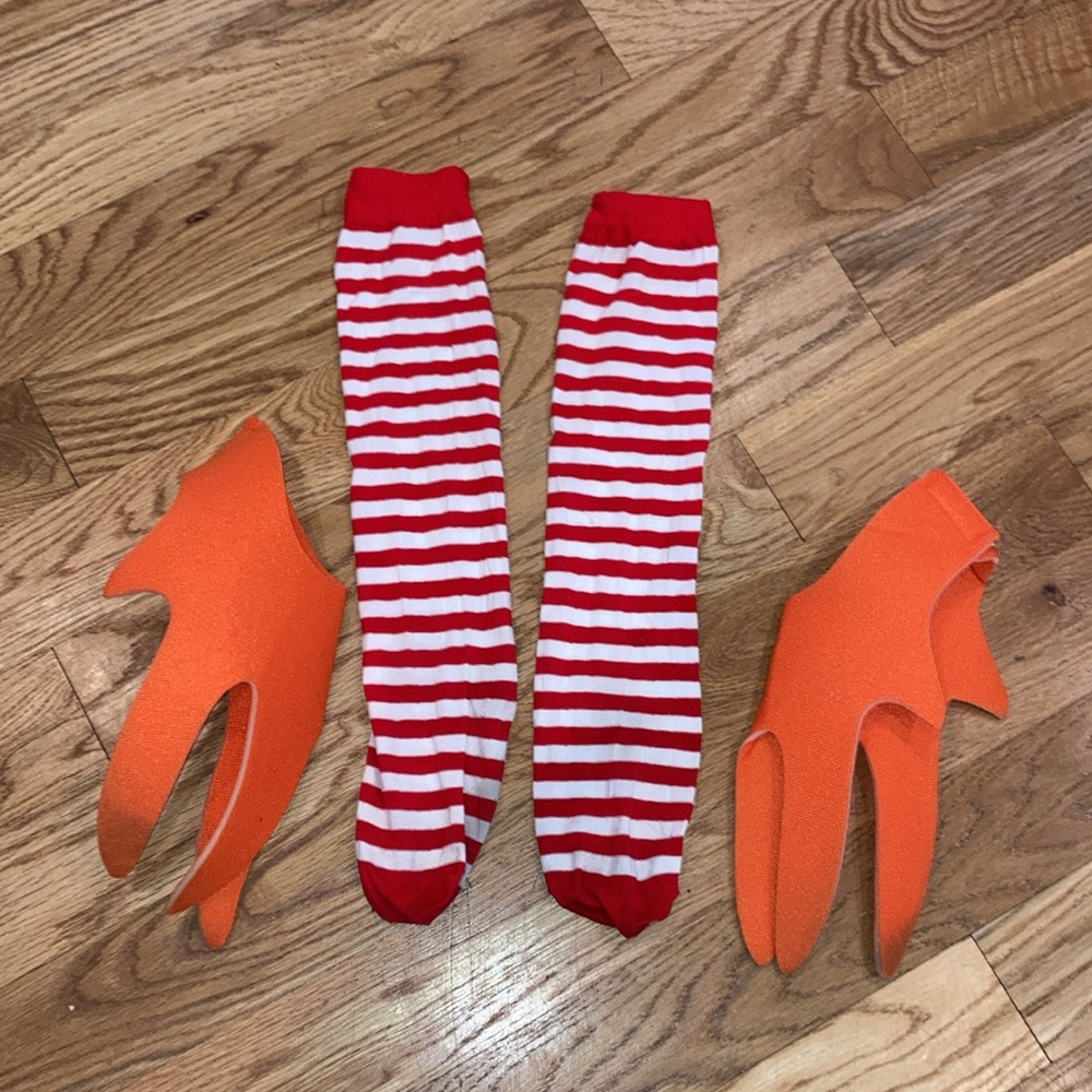 Chicken Suit 4 pcs (body suit, head covering, socks, shoe covers)Sz. XL Unisex - Picture 9 of 10